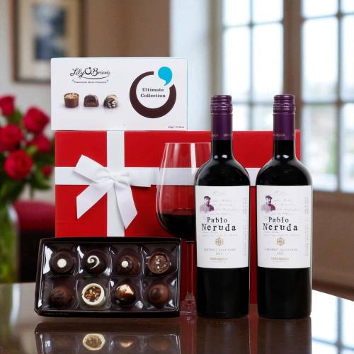 Double Red Wine & Choc Hamper